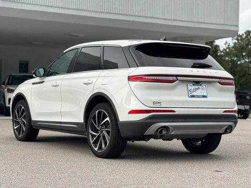 Used 2025 Lincoln Corsair Reserve AWD/4WD image 27