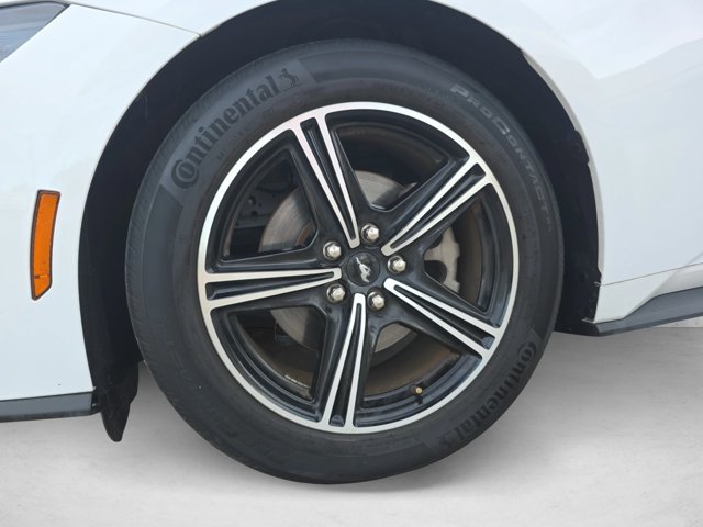 Used 2024 Ford Mustang Coupe RWD image 22