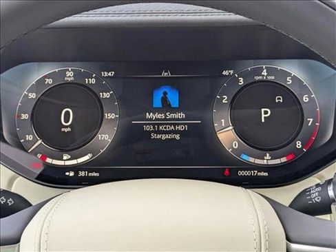 New 2025 Land Rover Range Rover SE image 12