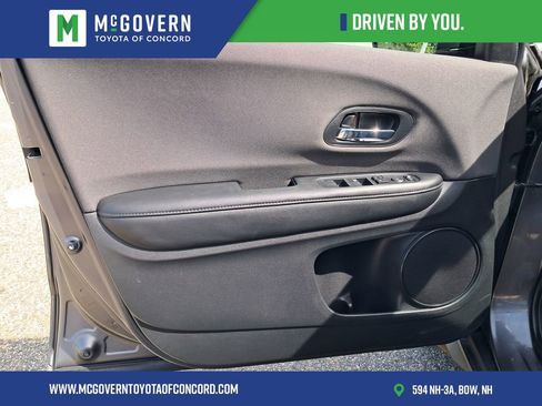Used 2019 Honda HR-V LX image 9