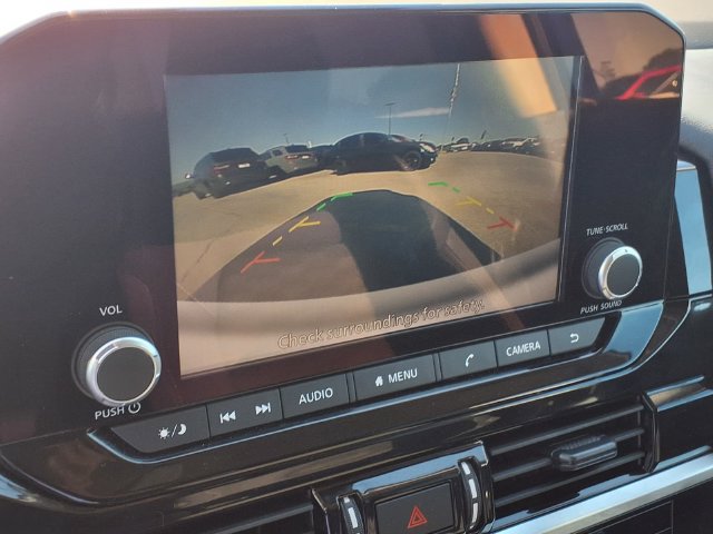 Used 2024 Nissan Pathfinder SV FWD image 19