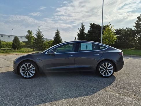 Used 2019 Tesla Model 3 Long Range AWD/4WD image 9
