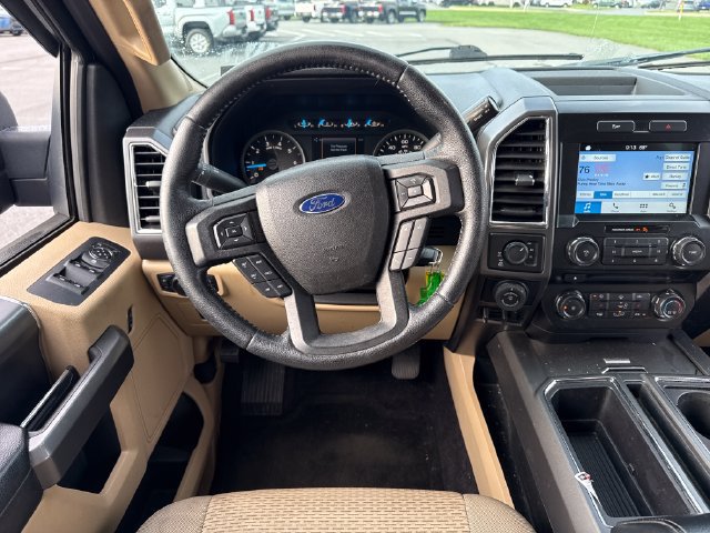 Used 2016 Ford F150 XLT w/ Equipment Group 302A Luxury AWD/4WD image 23
