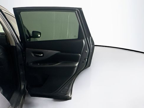 Used 2022 Nissan Murano SV FWD image 29
