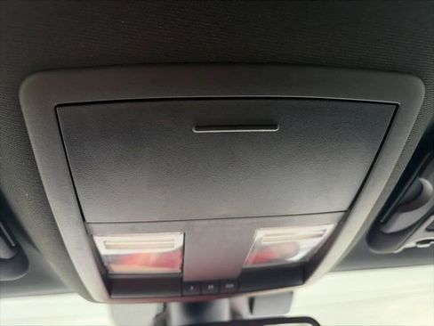 Used 2022 Dodge Challenger R/T w/ Cold Weather Group RWD image 20