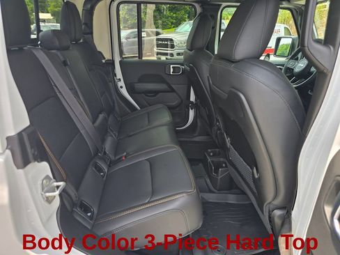 New 2026 Jeep Gladiator Sport AWD/4WD image 23