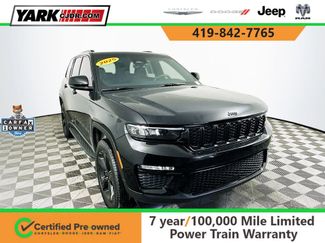 Certified 2025 Jeep Grand Cherokee Limited w/ Black Appearance Package 360° Tour