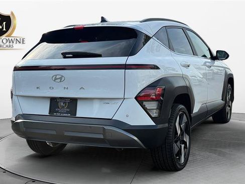 Used 2024 Hyundai Kona Limited AWD/4WD image 5
