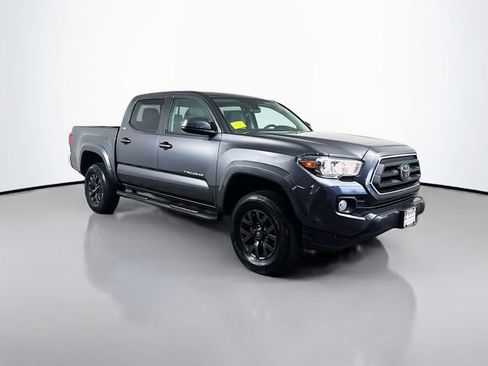 Used 2023 Toyota Tacoma SR5 AWD/4WD image 10