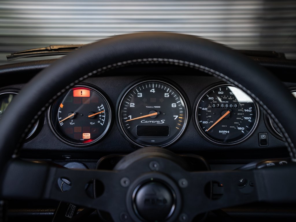 Used 1998 Porsche 911 Carrera S RWD image 15