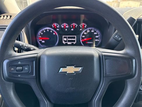 Used 2019 Chevrolet Silverado 1500 Custom w/ Custom Value Package image 17