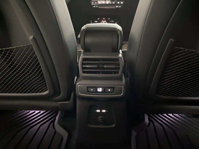 Used 2024 Audi Q4 e-tron Premium Plus w/ Premium Plus AWD/4WD image 69