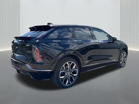 New 2026 Cadillac Optiq V image 5