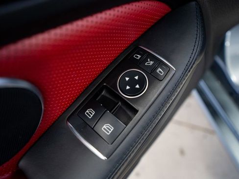 Used 2017 Mercedes-Benz SLC 43 AMG w/ Premium 3 Package image 27