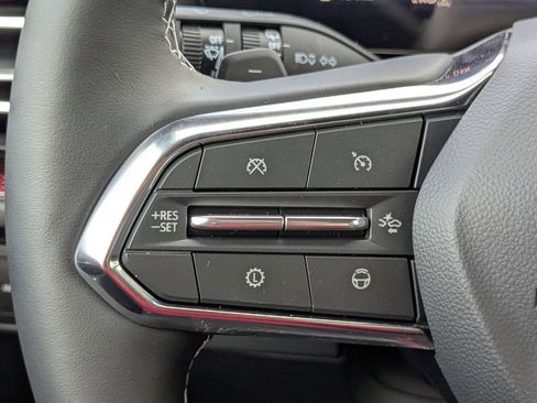 New 2026 Chevrolet Traverse Z71 w/ Enhanced Driving Package AWD/4WD image 24
