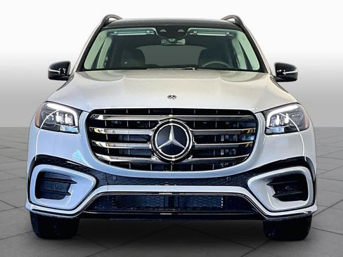 New 2026 Mercedes-Benz GLS 450 4MATIC image 2