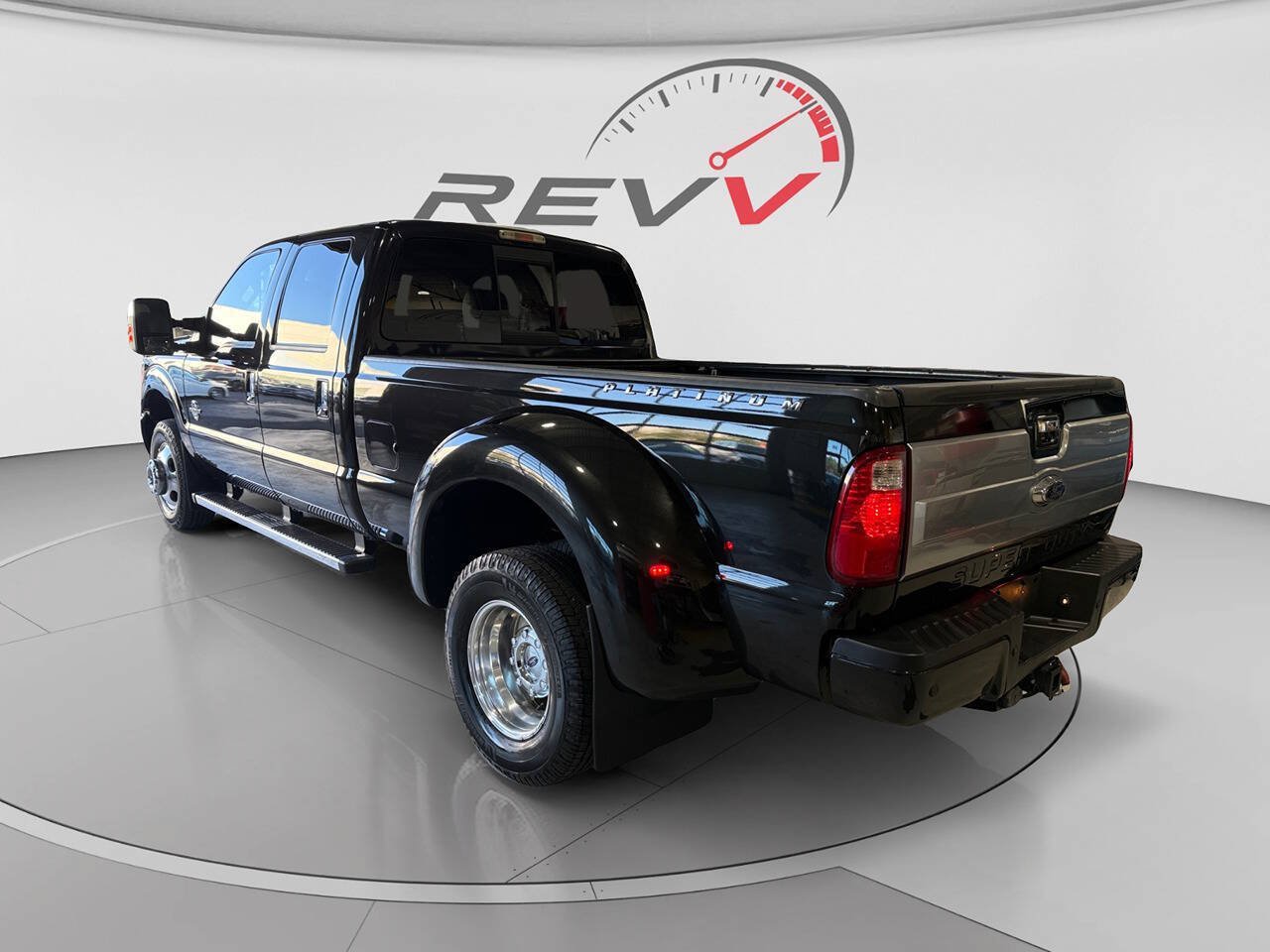 Used 2015 Ford F350 Platinum AWD/4WD image 3