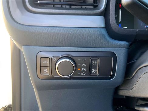 New 2026 Ford Maverick XL image 20