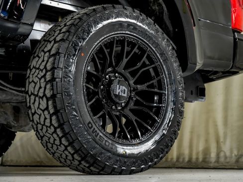 Used 2019 Ford F250 Lariat w/ Lariat Ultimate Package image 56