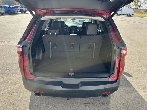 Used 2020 Chevrolet Traverse RS w/ LPO, Floor Liner Package image 7