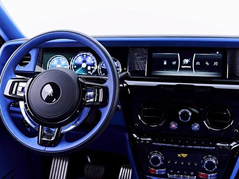 Used 2024 Rolls-Royce Phantom Sedan w/ The Phantom Package RWD image 84