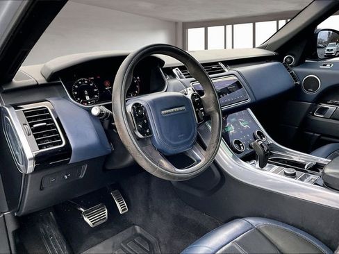 Used 2020 Land Rover Range Rover Sport HST image 14