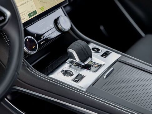 New 2026 Jaguar F-PACE R-Dynamic S image 19