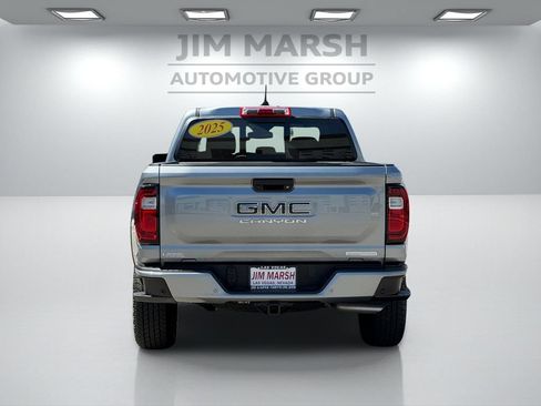 Used 2025 GMC Canyon Elevation w/ Convenience Package RWD image 5