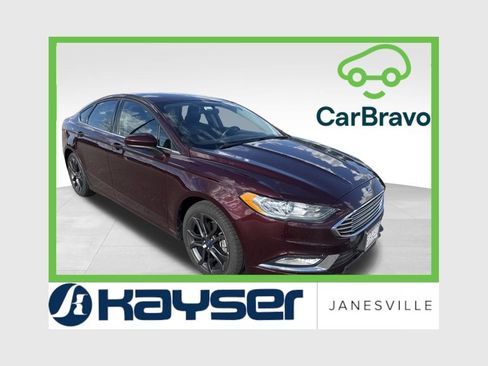 Used 2018 Ford Fusion SE w/ Equipment Group 201A FWD image 1