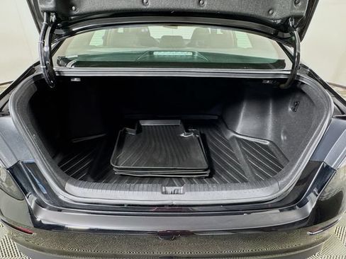 Used 2024 Honda Accord Sport image 28
