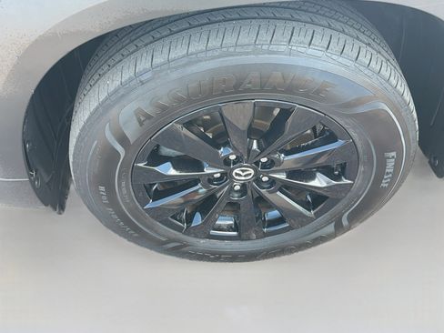 Used 2025 MAZDA CX-50 AWD 2.5 S w/ Preferred Package image 11