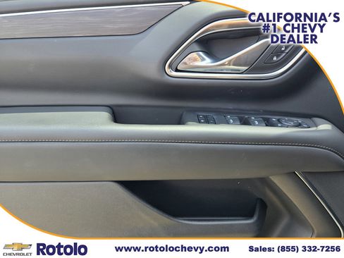 Used 2024 Chevrolet Tahoe LT w/ Luxury Package RWD image 19