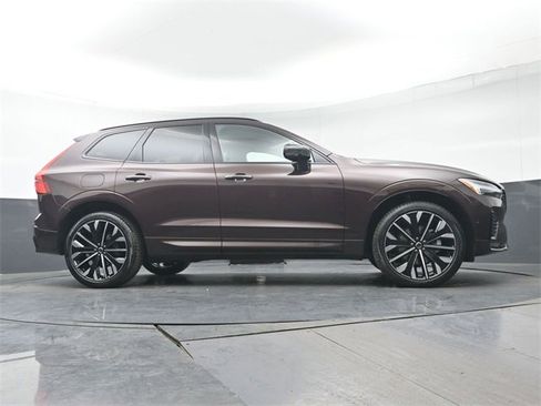 Used 2026 Volvo XC60 B5 Ultra w/ Protection Package Premier image 39