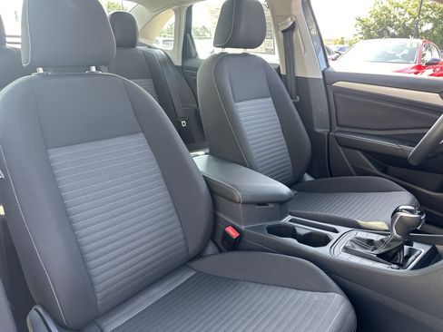 Used 2026 Volkswagen Jetta S FWD image 13