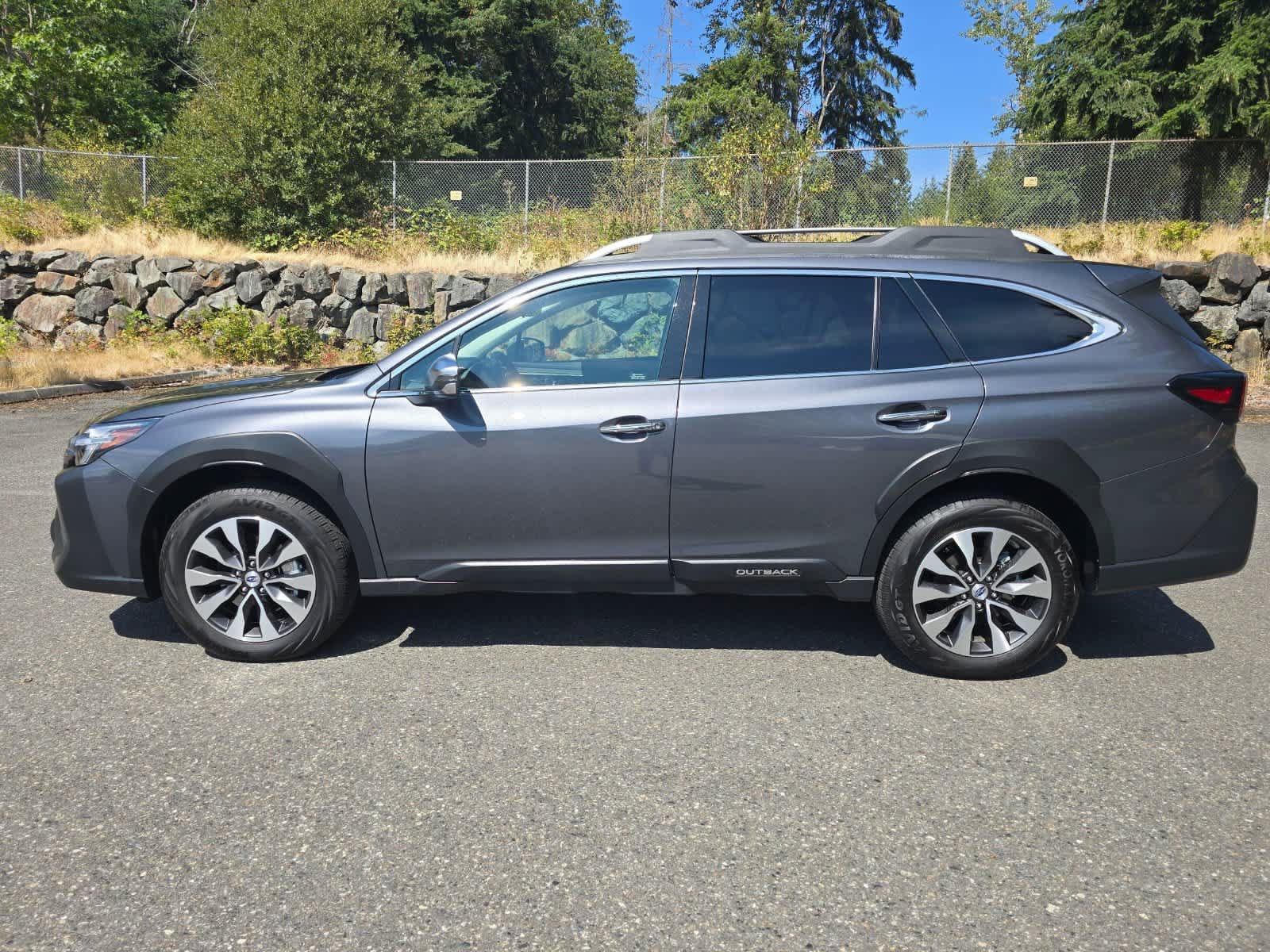 Certified 2025 Subaru Outback Touring XT w/ Tech Package 3 AWD/4WD image 3