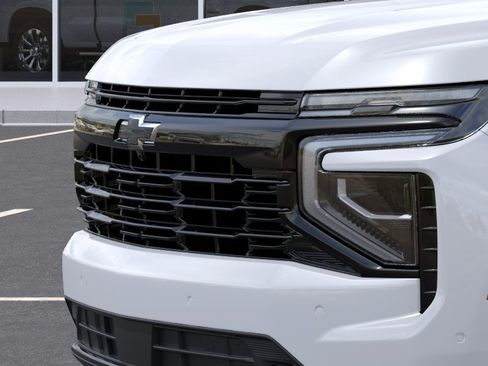 New 2026 Chevrolet Suburban RST w/ Comfort Package AWD/4WD image 13