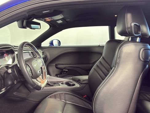 Used 2020 Dodge Challenger SRT Hellcat Redeye image 19