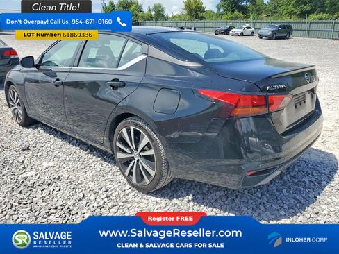 Used 2020 Nissan Altima 2.5 SR FWD image 3