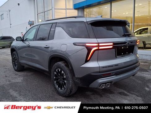 New 2026 Chevrolet Traverse Z71 w/ Enhanced Driving Package AWD/4WD image 4
