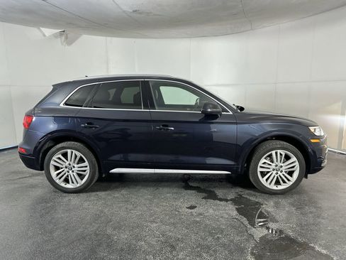 Used 2018 Audi Q5 Prestige w/ Prestige Package image 13