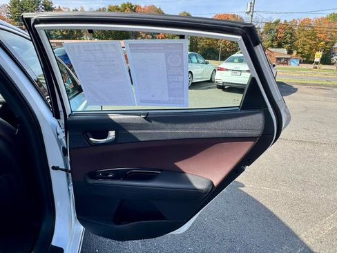 Used 2016 Kia Optima SX image 17