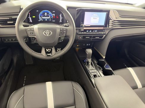 New 2026 Toyota Camry SE FWD image 20