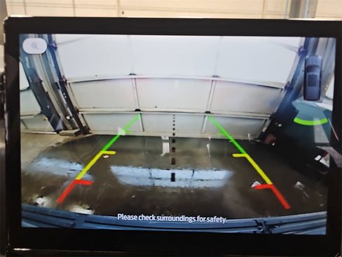 Used 2024 Ford Expedition XLT image 23