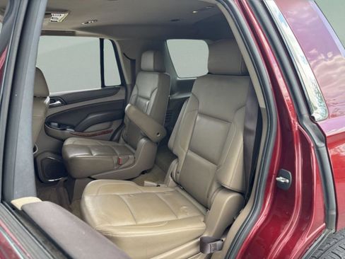 Used 2017 Chevrolet Tahoe Premier image 32