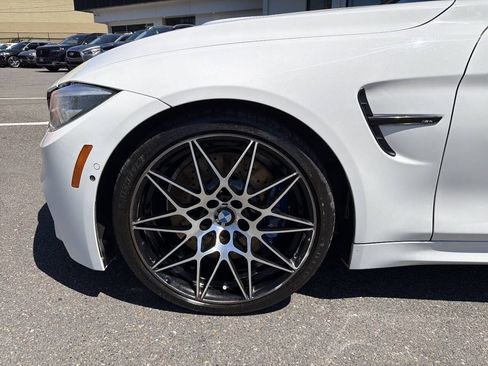 Used 2018 BMW M4 Coupe RWD image 12