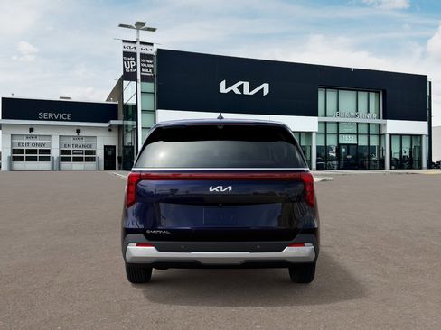 New 2026 Kia Carnival EX FWD image 6