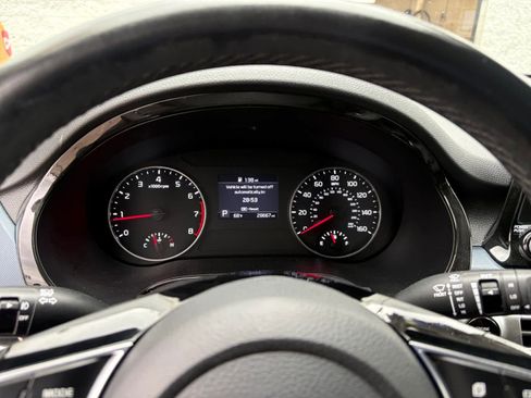 Used 2023 Kia Seltos S w/ Navigation Package AWD/4WD image 12