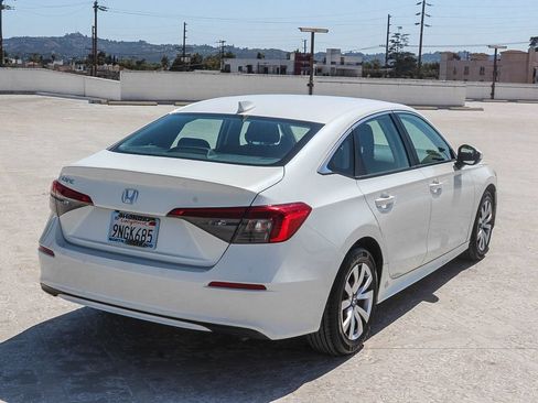 Certified 2022 Honda Civic LX image 6
