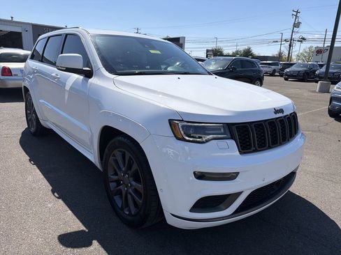 Used 2019 Jeep Grand Cherokee High Altitude AWD/4WD image 7