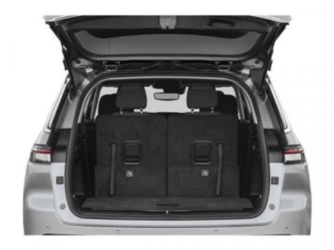 Used 2024 Jeep Grand Cherokee L Limited image 24